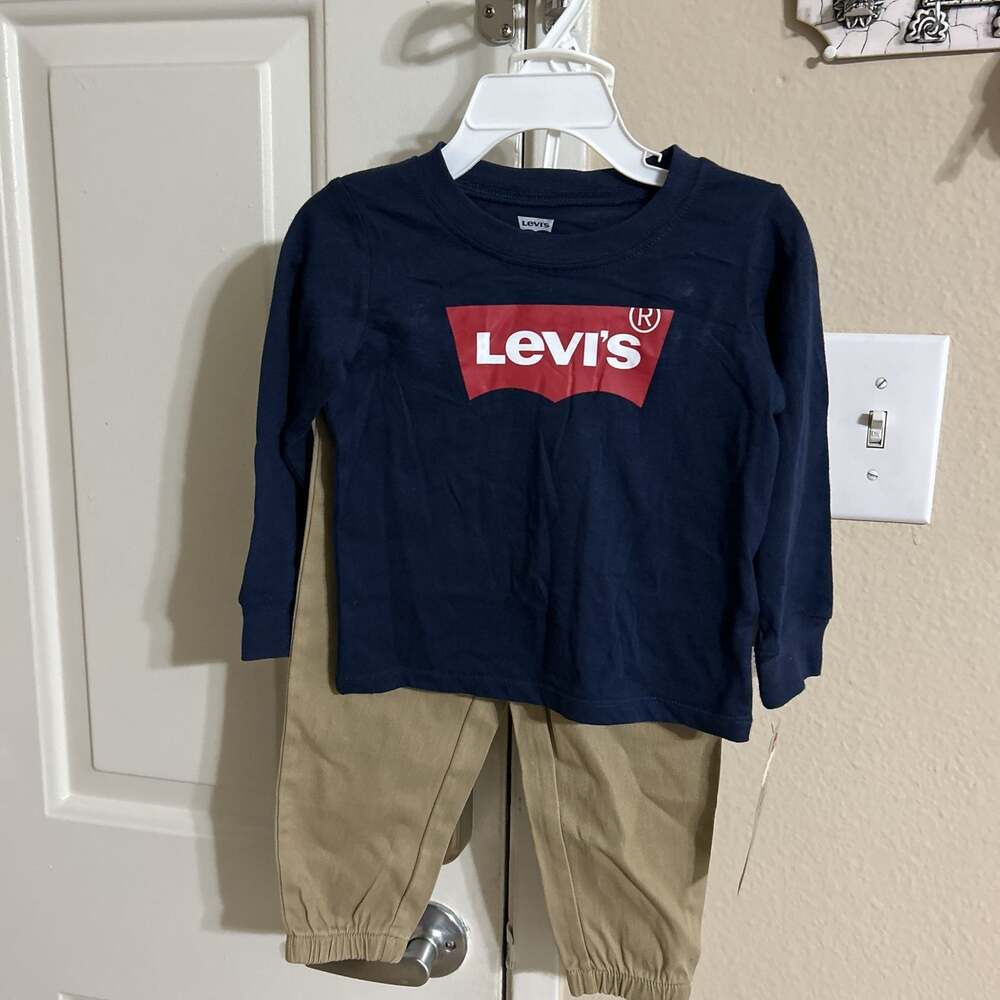 Levi's Boys' Batwing Logo Long Sleeve T-Shirt, Blue